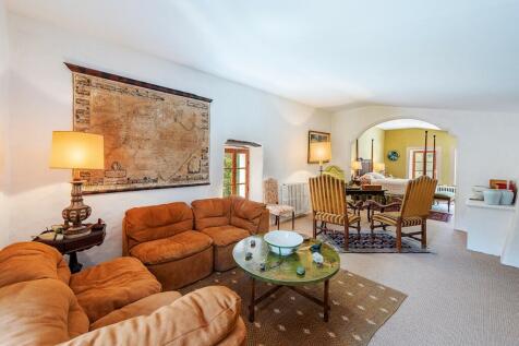Bedroom Suite (2)