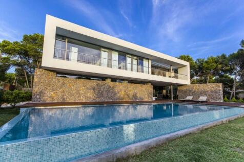Exterior and Pool (1