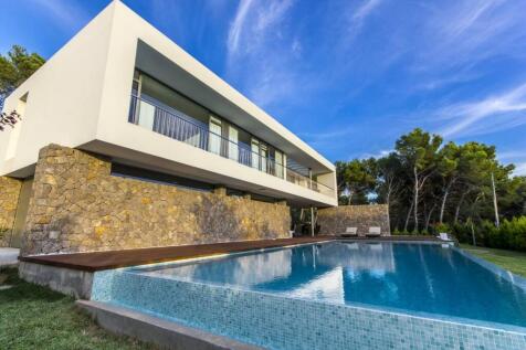 Exterior and Pool (2