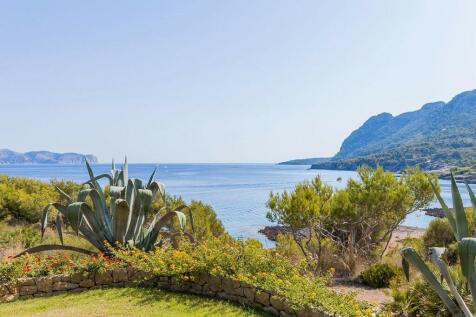 Views to the sea