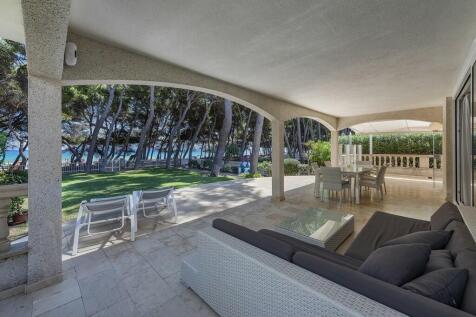 Covered Terrace (1)