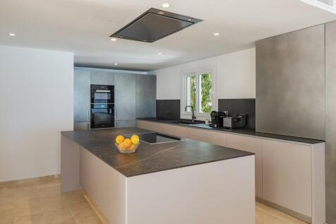 Kitchen (1)