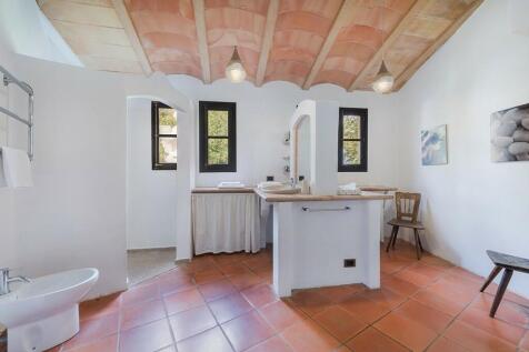 Bathroom (2)