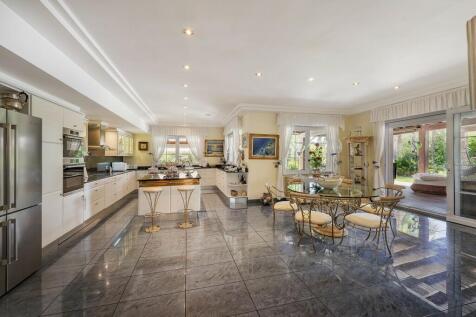 Kitchen (1)