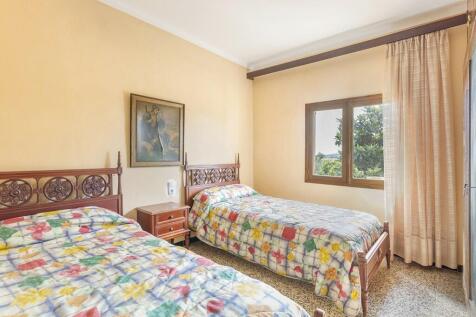 Bedroom (1)
