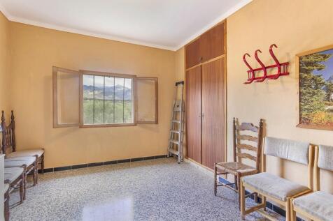 Bedroom (2)