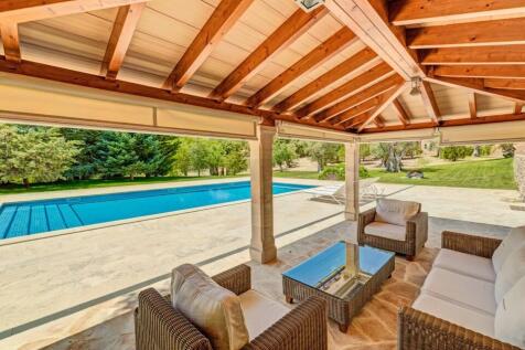 Pool Terrace