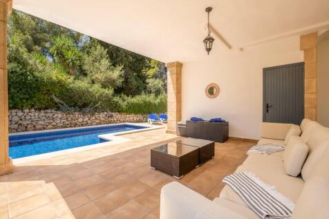 Covered Terrace (1)