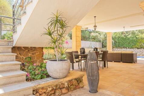 Covered Terrace (4)