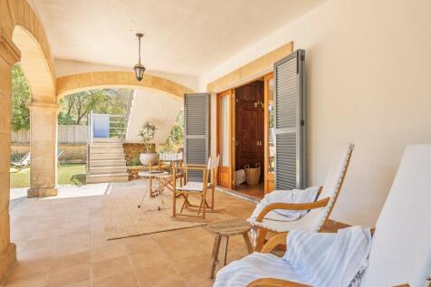Covered Terrace