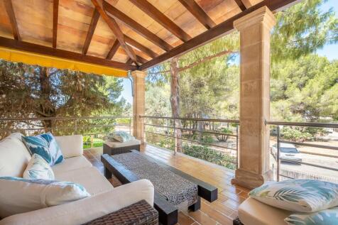 Upper Terrace (2)