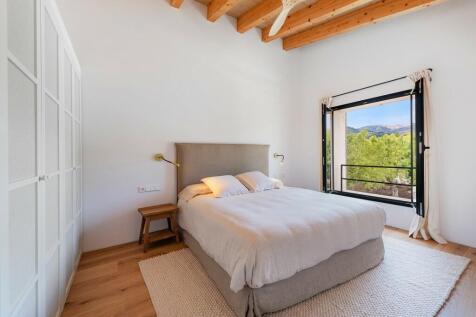 Bedroom (5)