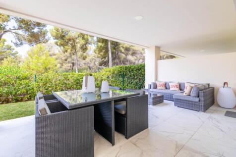 Covered Terrace (2)