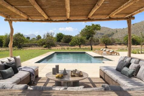 Pool Terrace