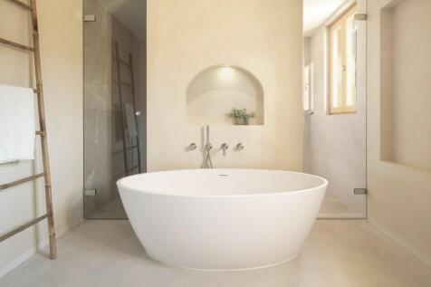 Bathroom (2)