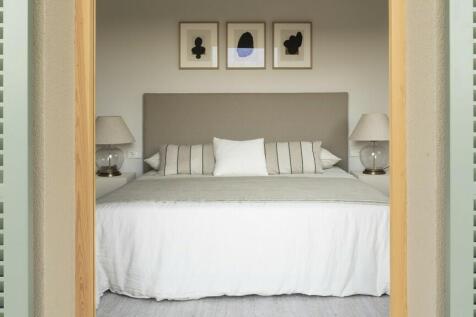 Bedroom (6)