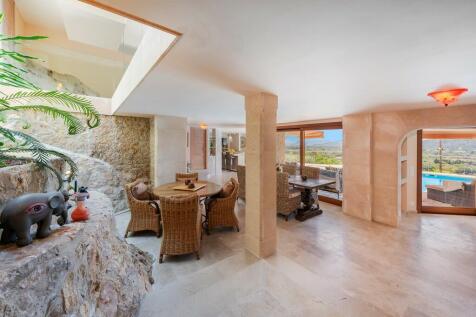 Dining (2)