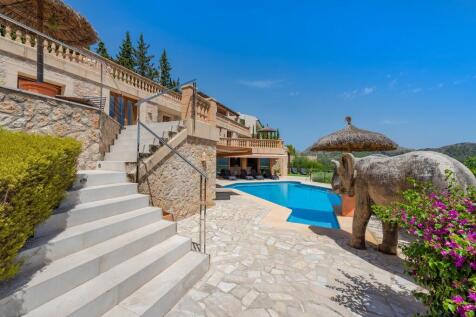 Exterior and Pool (2