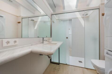 Bathroom (2)