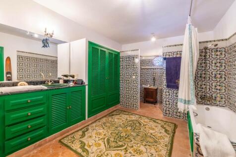 Bathroom (1)