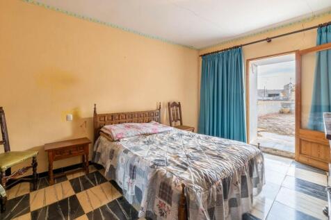 Bedroom (1)