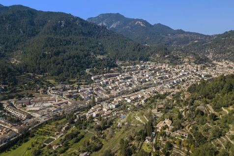 Esporles Aerial