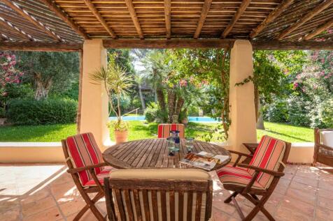 Covered terrace (3)