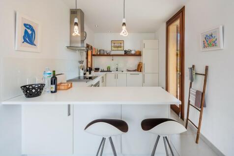 Kitchen (2)