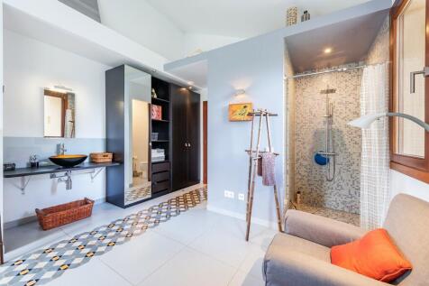 Bathroom (2)