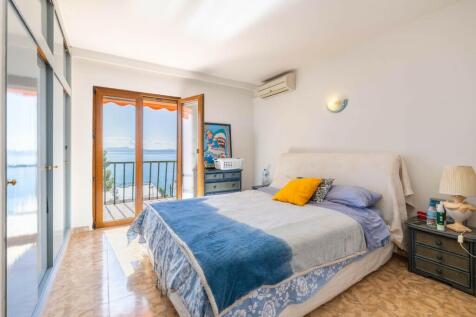 Bedroom (2)