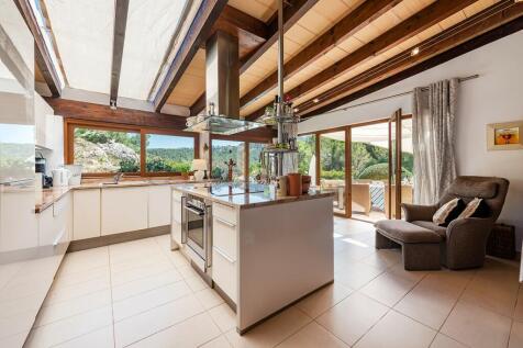 Kitchen (2)