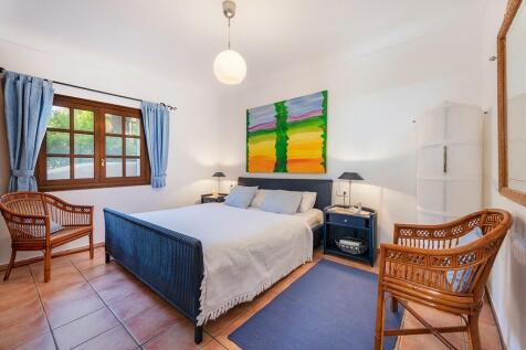 Bedroom (1)