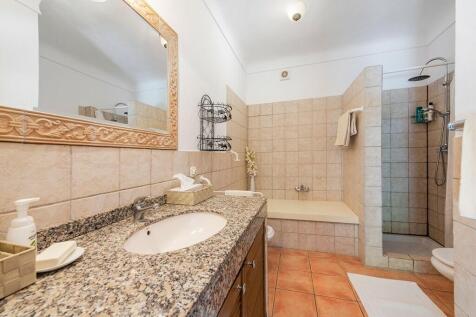 Bathroom (2)