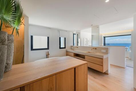 Bathroom (1)