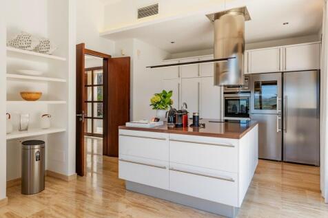 Kitchen (1)