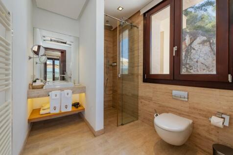 Bathroom (2)