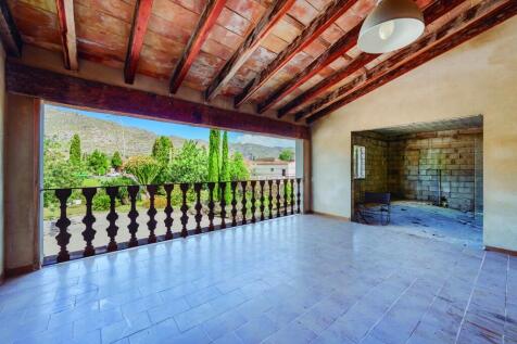 Covered Terrace