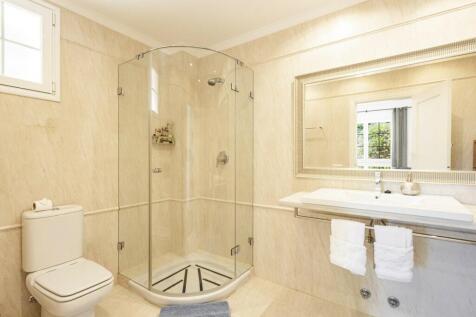 Bathroom (2)