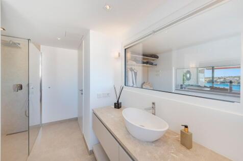 Bathroom (2)