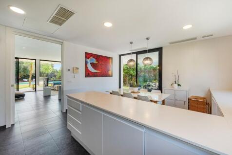 Kitchen (2)