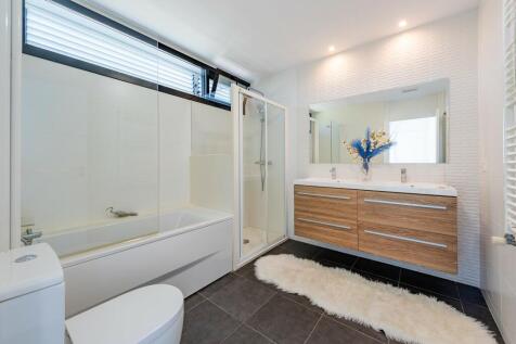 Bathroom (1)