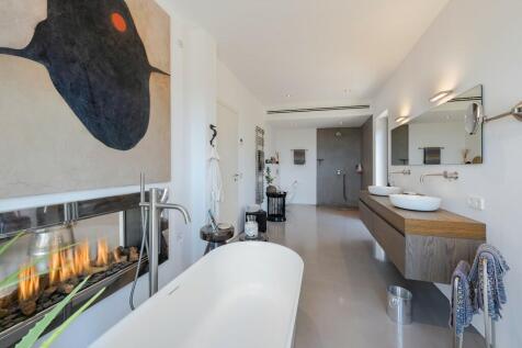 Bathroom (1)