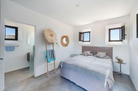Bedroom (6)