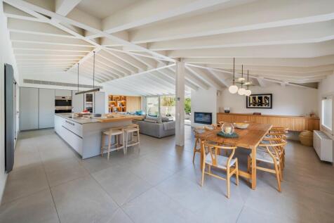 Kitchen (2)