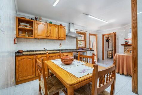 Kitchen (1)