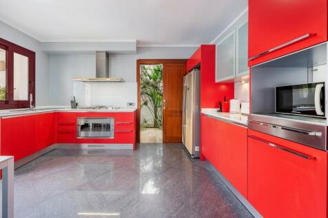 Kitchen (2)
