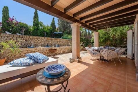 Covered Terrace (1)