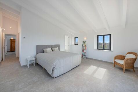 Bedroom (5)