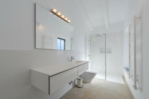 Bathroom (1)