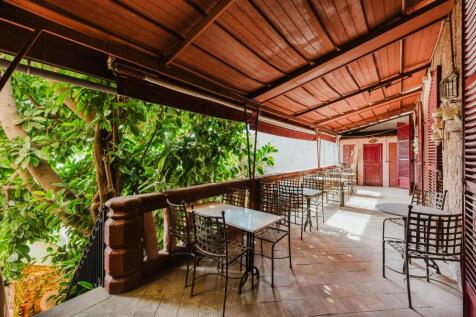 Covered Terrace (1)